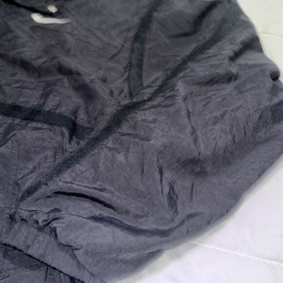 Vintage 90,Nike Windbreaker Jacket Large Black Nylon Polyester - Picture 7 of 10